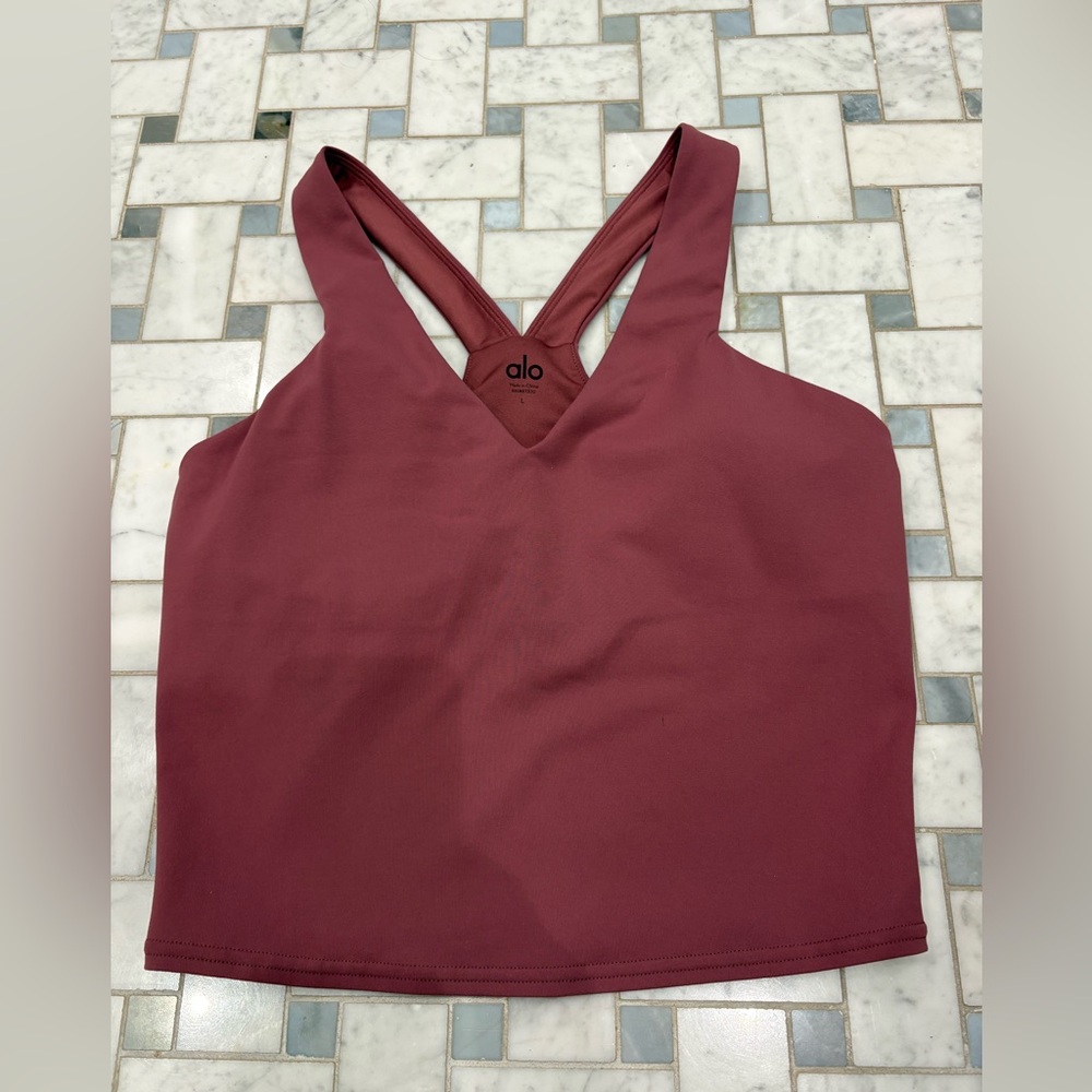 ALO Yoga Airlift Tank Top Sports Bra